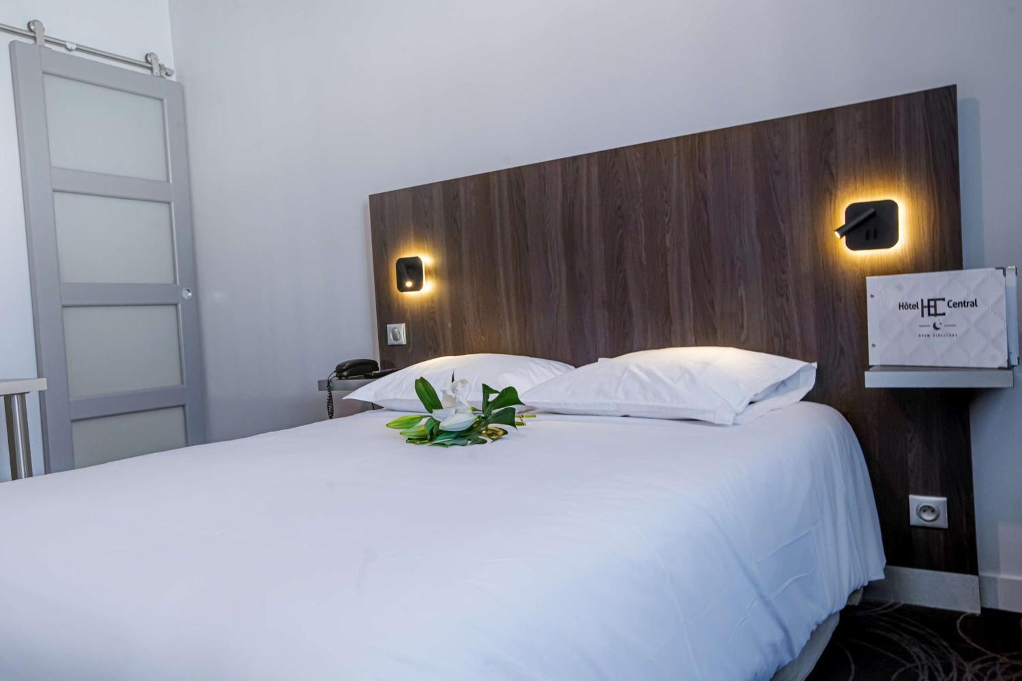 Hotel Central Poitiers Eksteriør billede